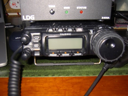 Yaesu 857d with - yaesu, z-100a