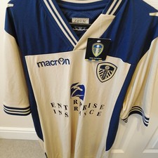 Leeds United 2013-14 Away