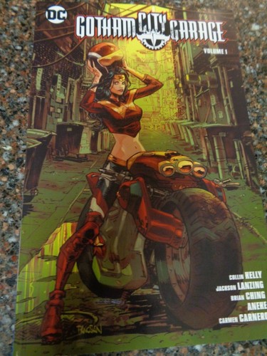 Gotham city garage volume - city,