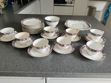 Paragon China Tea Set Pink Rose Details