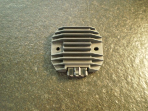 Yzf600 alternator regulator - yzf600,