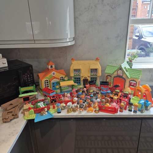 Elc happyland bundle - happyland, house