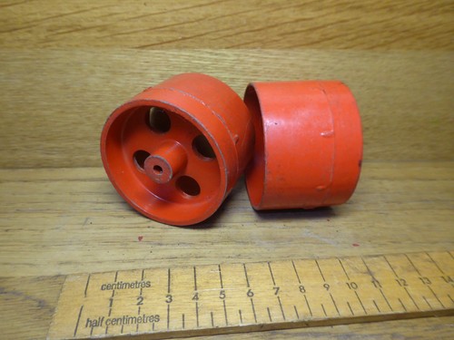 Vintage mamod front roller - front,