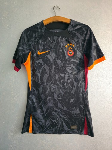 Galatasaray 2022 away u - galatasaray,