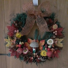 Handcrafted Christmas Toadstool Berry Wreath Christmas Door Decoration for Home