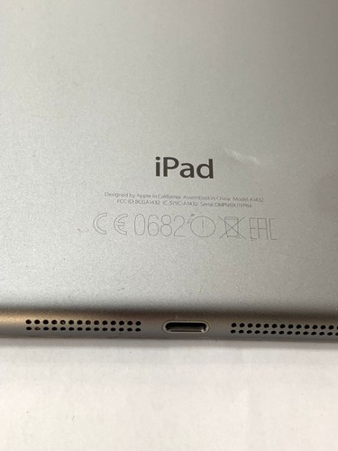 Locked apple ipad mini - ipad, 1st