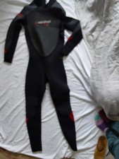 C-Skins Men's Wetsuit Size MT