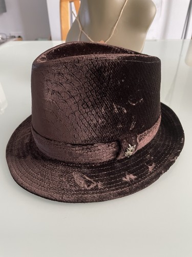 Philip treacy brown - philip, velvet