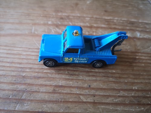 Corgi juniors land - corgi, crash