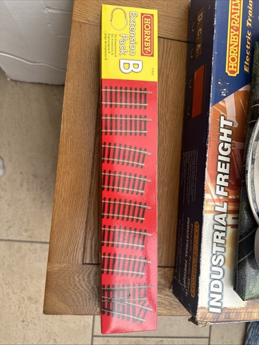 Hornby r8222 gauge - hornby, track