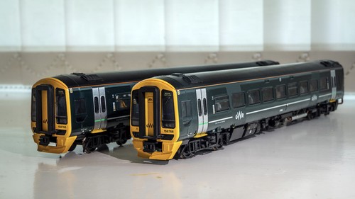 Bachmann class 158 519 gwr - 158, 31-519