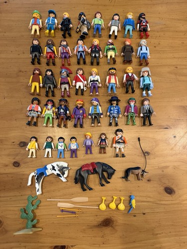 Lot playmobil figures - 42,
