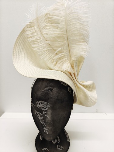 Ivory large straw fascinator - ivory,