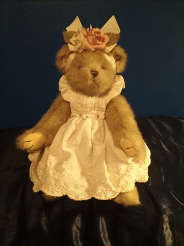 Rare retired bearington - retired,