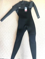 Ocean and Earth 4/3 Free Flex MT mens wetsuit