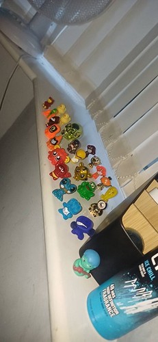 Vintage gogo crazy bones lot - gogo's,