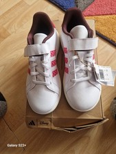BNIB ADIDAS DISNEY MINNIE