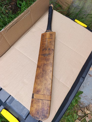 Vintage cricket bat stuart - bat,