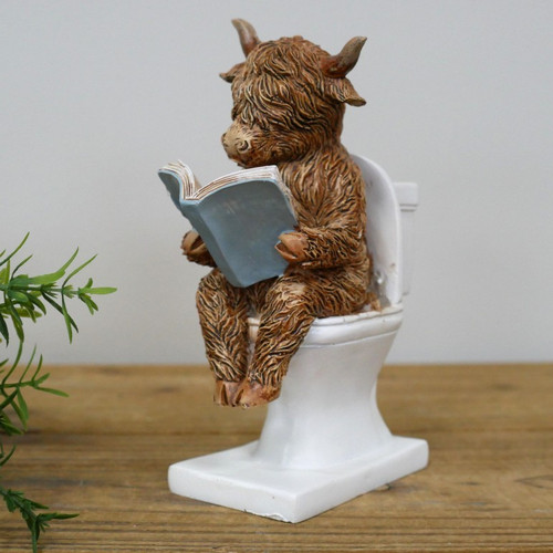 Resin highland cow - the, loo