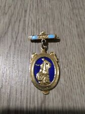 Genuine Royal Masonic Hospital Nurses Guilt And Enamel Nurses Badge (201)