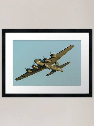 Boeing b17 bomber sally - boeing,