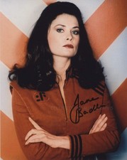 JANE BADLER as Diana - V