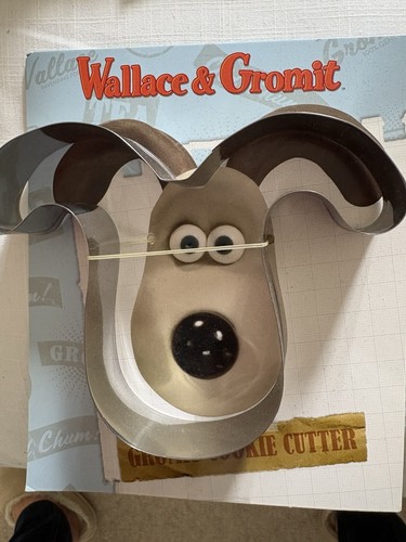 New vintage gromit cookie - vintage,