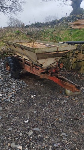 Atkinson lime spreader - spreader, land