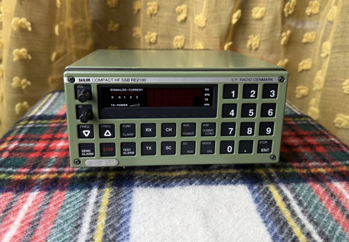 Sailor re2100 marine radio - re2100,