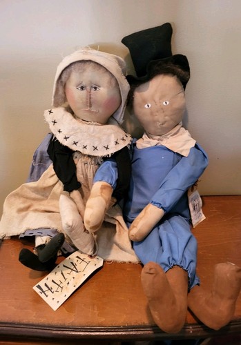 Handcrafted primitive folk - folk, art