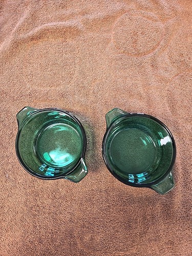 Vintage green glass - green, 4.5-in