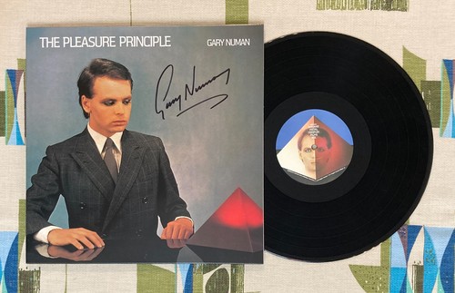Gary numan the - gary, pleasure