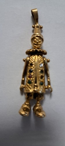 9ct yellow gold cubic zirconia - cubic,