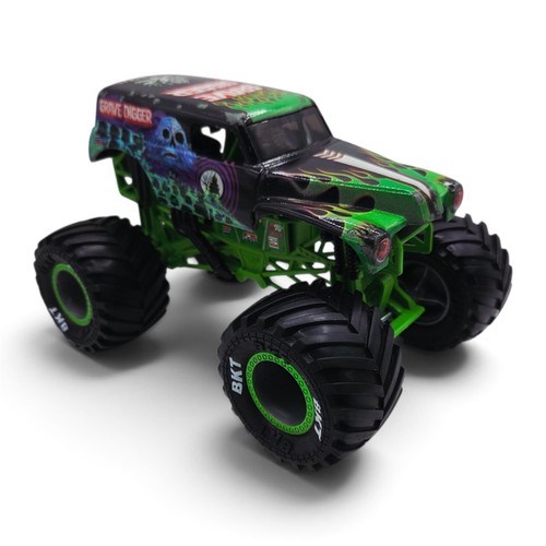 Monster jam grave digger - monster,