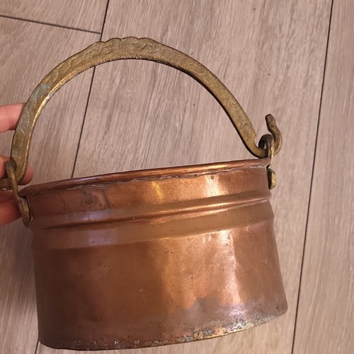 Copper pot with swing bail - with, swing/bail