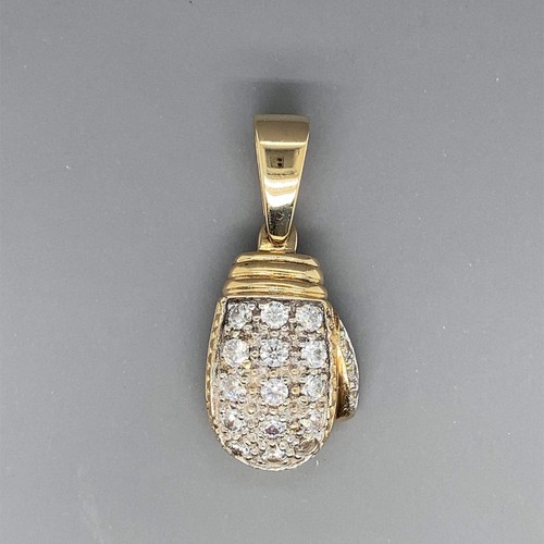 9ct yellow gold cubic zirconia - cubic,