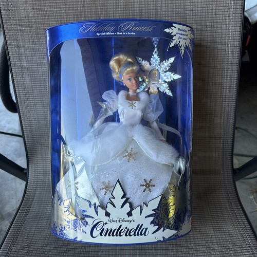 Holiday princess walt - holiday,