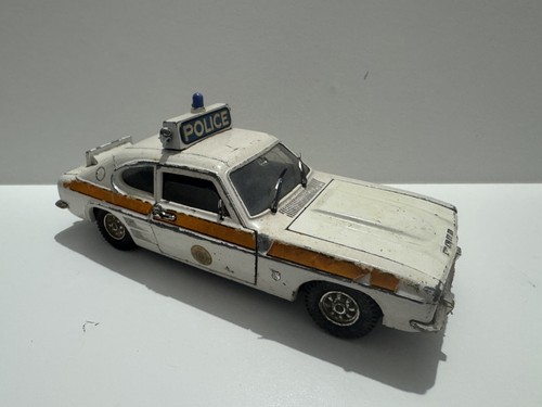 Dinky toys ford capri gxl - dinky,