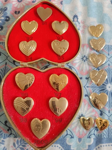 Variety club gold heart - club,
