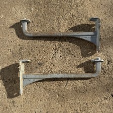 Dauntless Old Type Basin Brackets Pair  