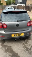 Private registration number V6 REF