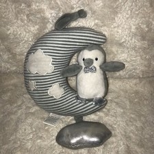 Musical Penguin Plays Brahms