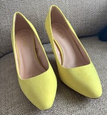 LOTUS YELLOW SUEDE/LEATHER COURT SHOES UK Size 5 BNWOB
