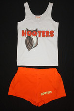New Never Worn Hooters