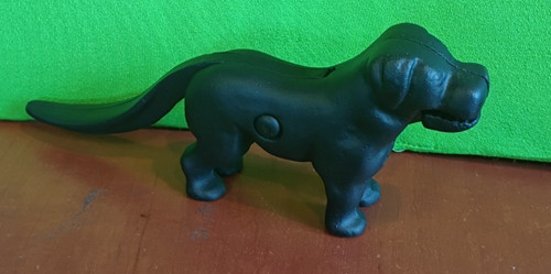 Vintage black cast - black, dog