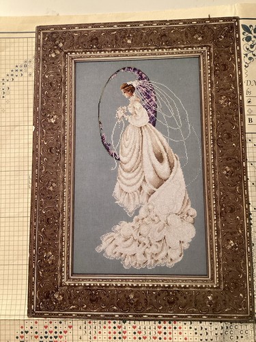 Lavender lace marilyn - &,