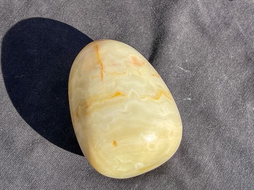Polished yellow onyx egg - egg, –