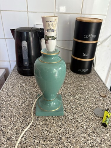Britannia pottery lamp - pottery,