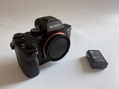 Sony alpha 24 - alpha, 24.3mp