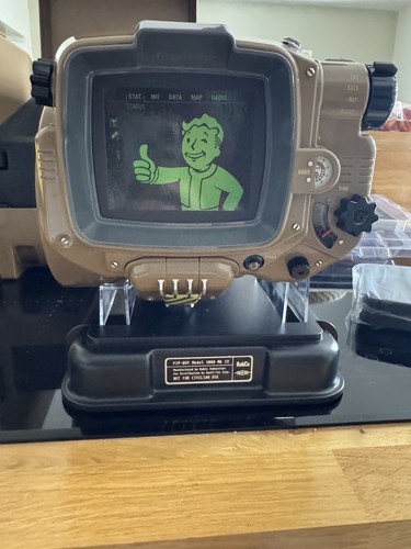 Fallout pip boy - fallout, collectors